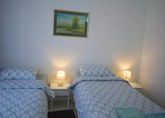 Apartment Night-knight *