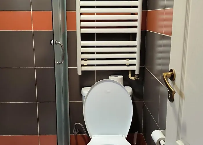 Apartment Night-knight